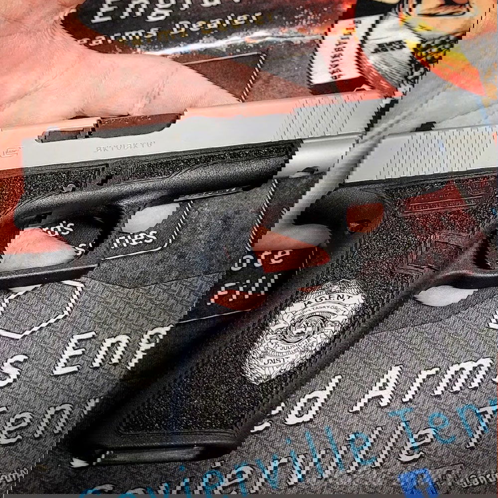 Custom Glock 17 with 