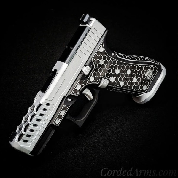 Glock17 w/ Honey Cut Slide Mill & Cerakoted in Satin Mag